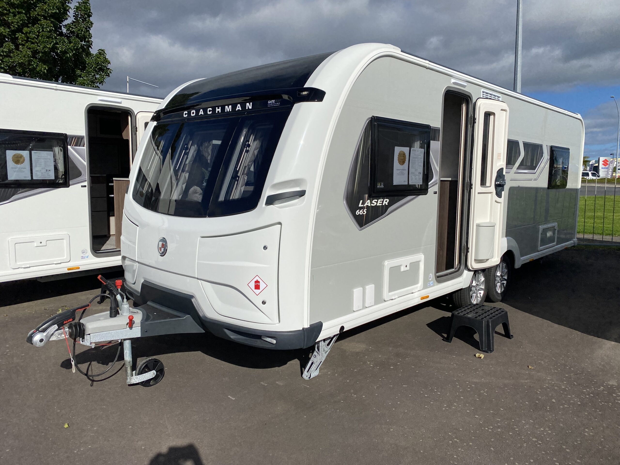 2023 Coachman Laser 665 22 2856